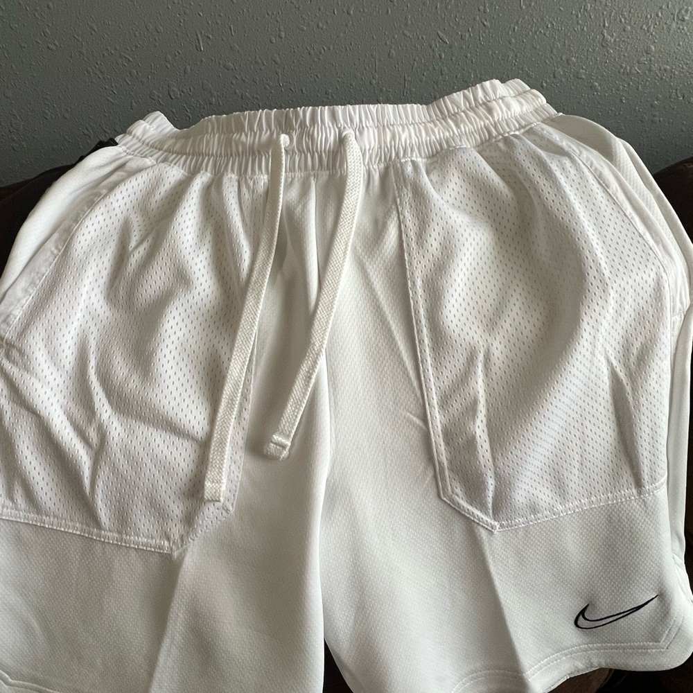 Nike Loose Fit White Basketball Shorts